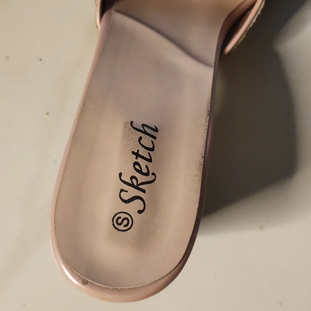 Party wear glitter heels 👠 - Picture 3 of 7